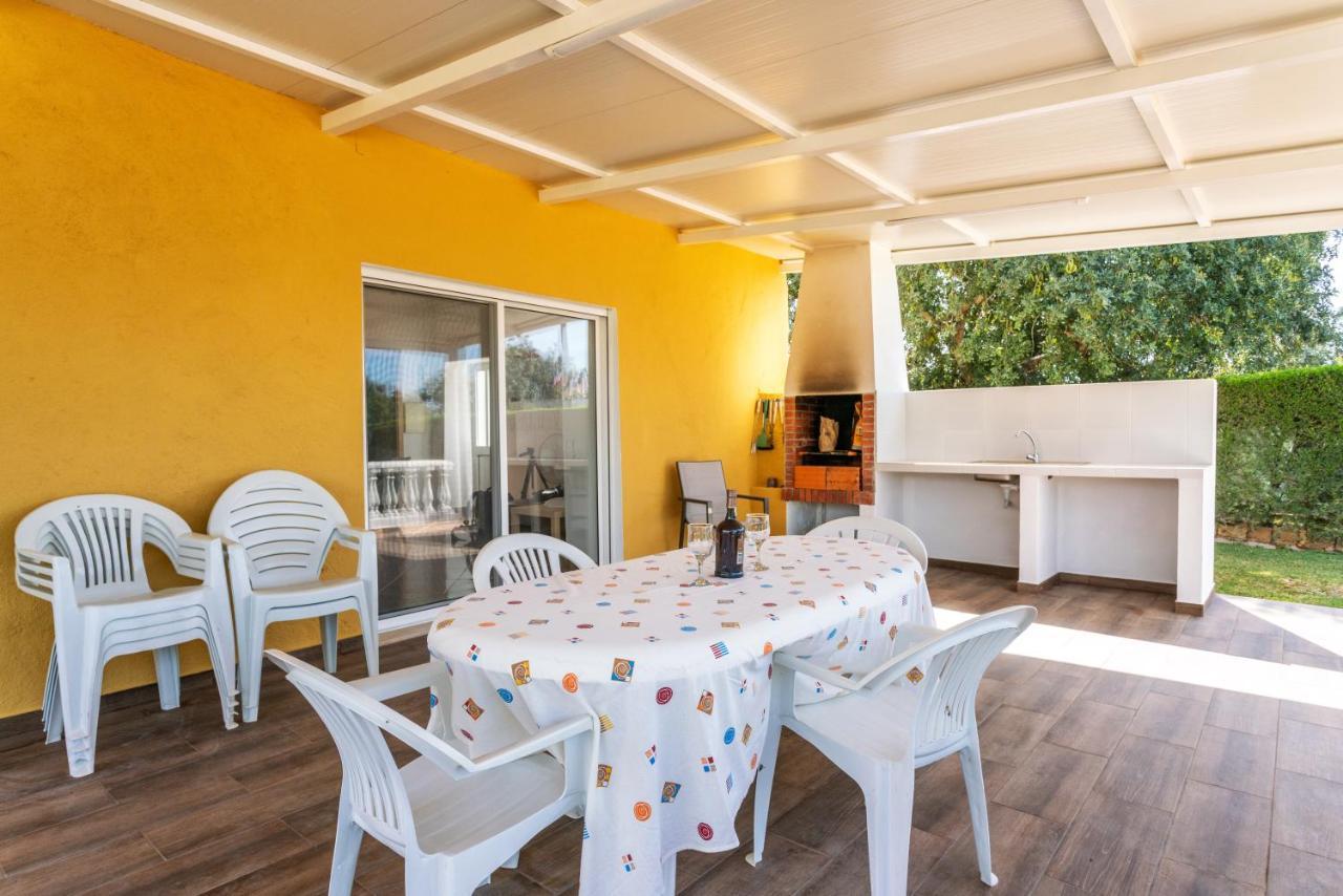 Holiday's Paradise Villa *